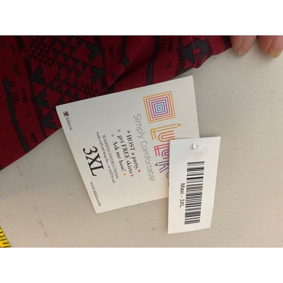 NWT Red & Black Geometric Print Maxi Skirt 3XL - Picture 5 of 10